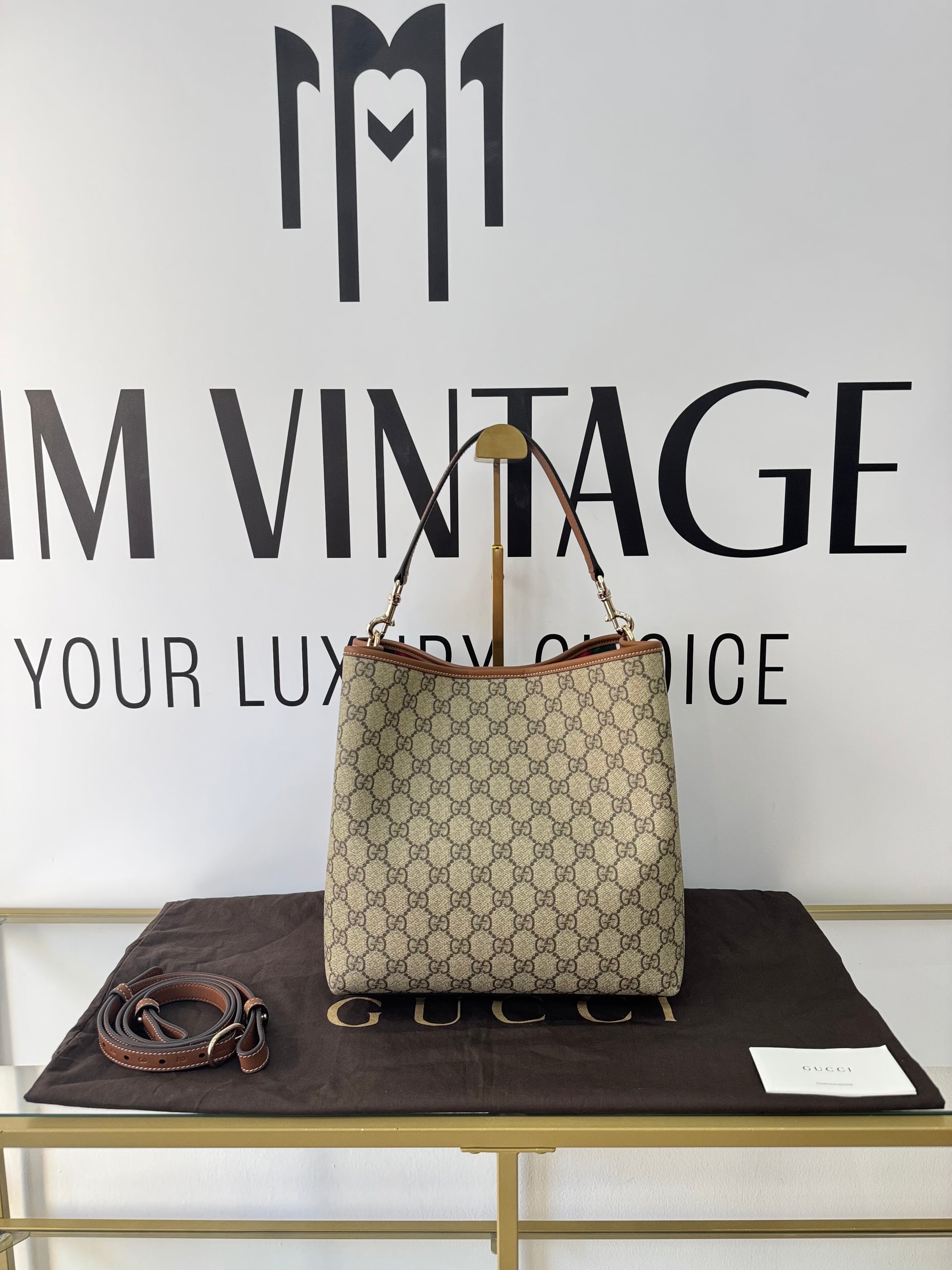 Borsa a Secchiello GG Emblem Gucci