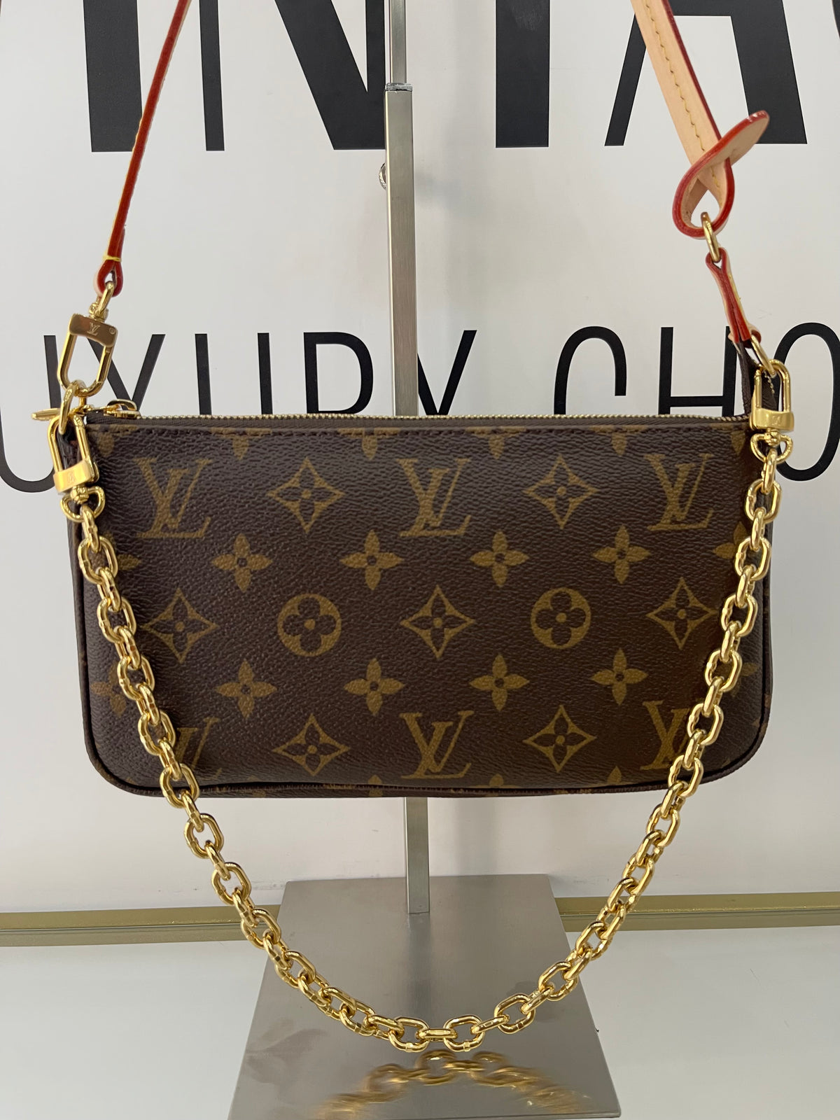 Pochette Accessoires Monogram Louis Vuitton