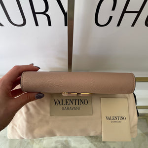 Wallet On Chain VLogo Signature Valentino Garavani