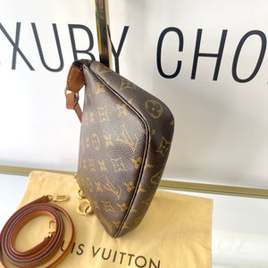 Pochette Accessoires Monogram Louis Vuitton