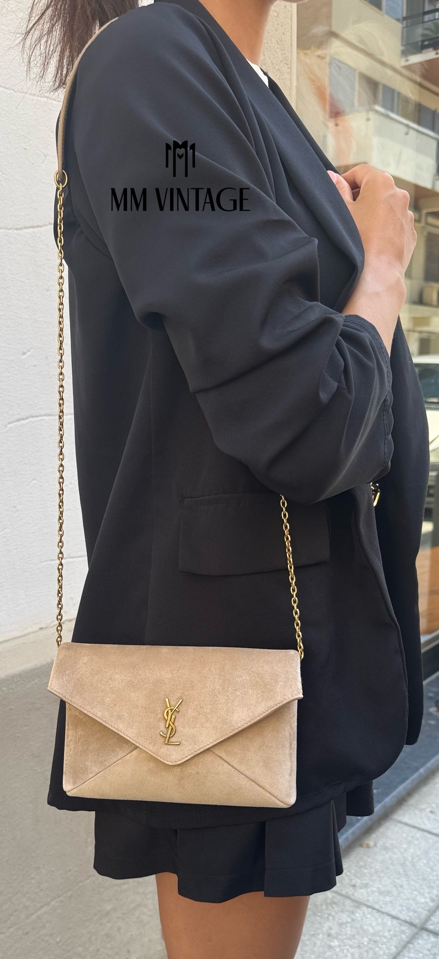 Pochette Cassandre in Suede Saint Laurent