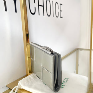 Portafoglio Cassette compatto argento Bottega Veneta