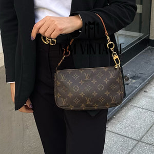 Pochette Accessoires Monogram Louis Vuitton