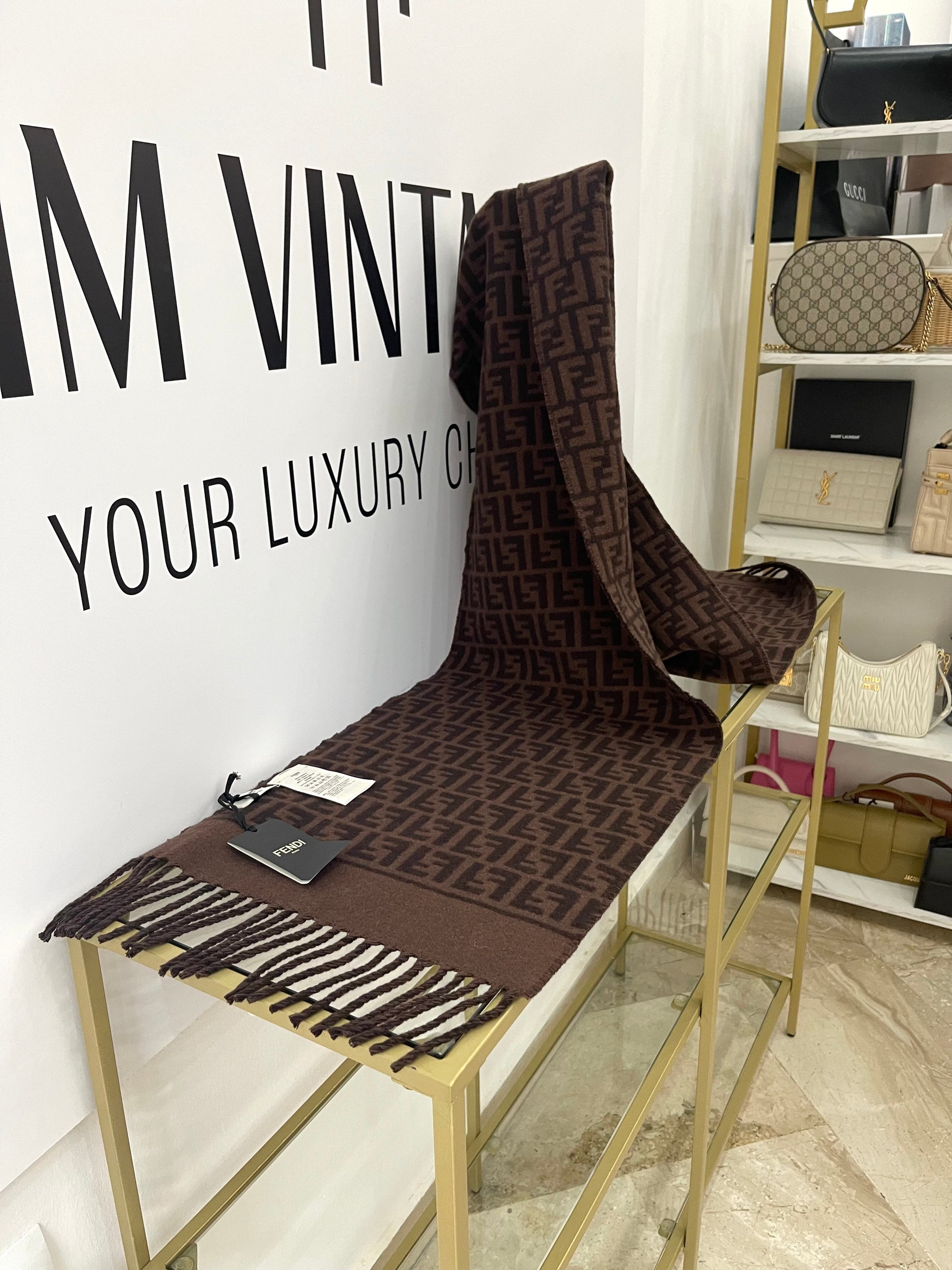 Sciarpa con motivo FF jacquard Fendi