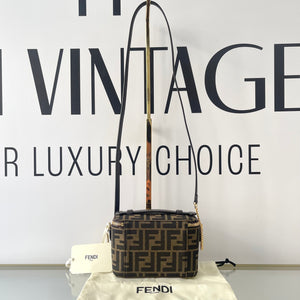 Borsa Vanity Fendi