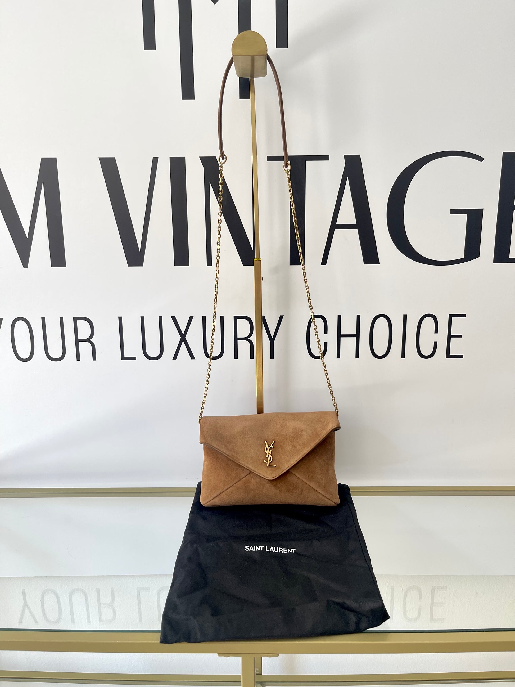 Pochette Cassandre in Suede Saint Laurent