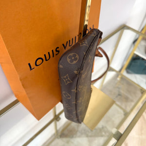 Pochette Accessoires Monogram Louis Vuitton