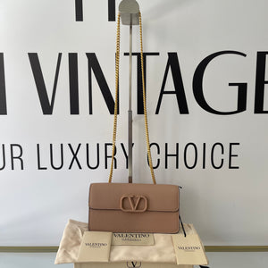 Wallet On Chain VLogo Signature Valentino Garavani