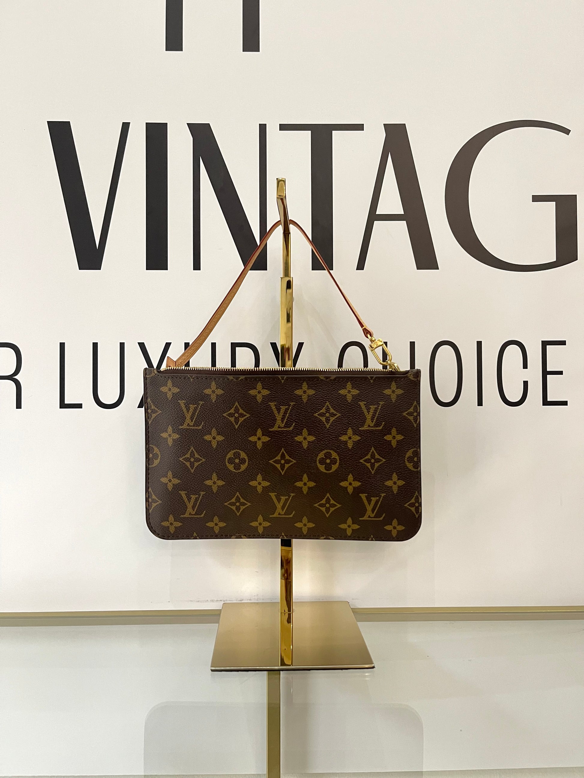 Pochette Monogram Louis Vuitton