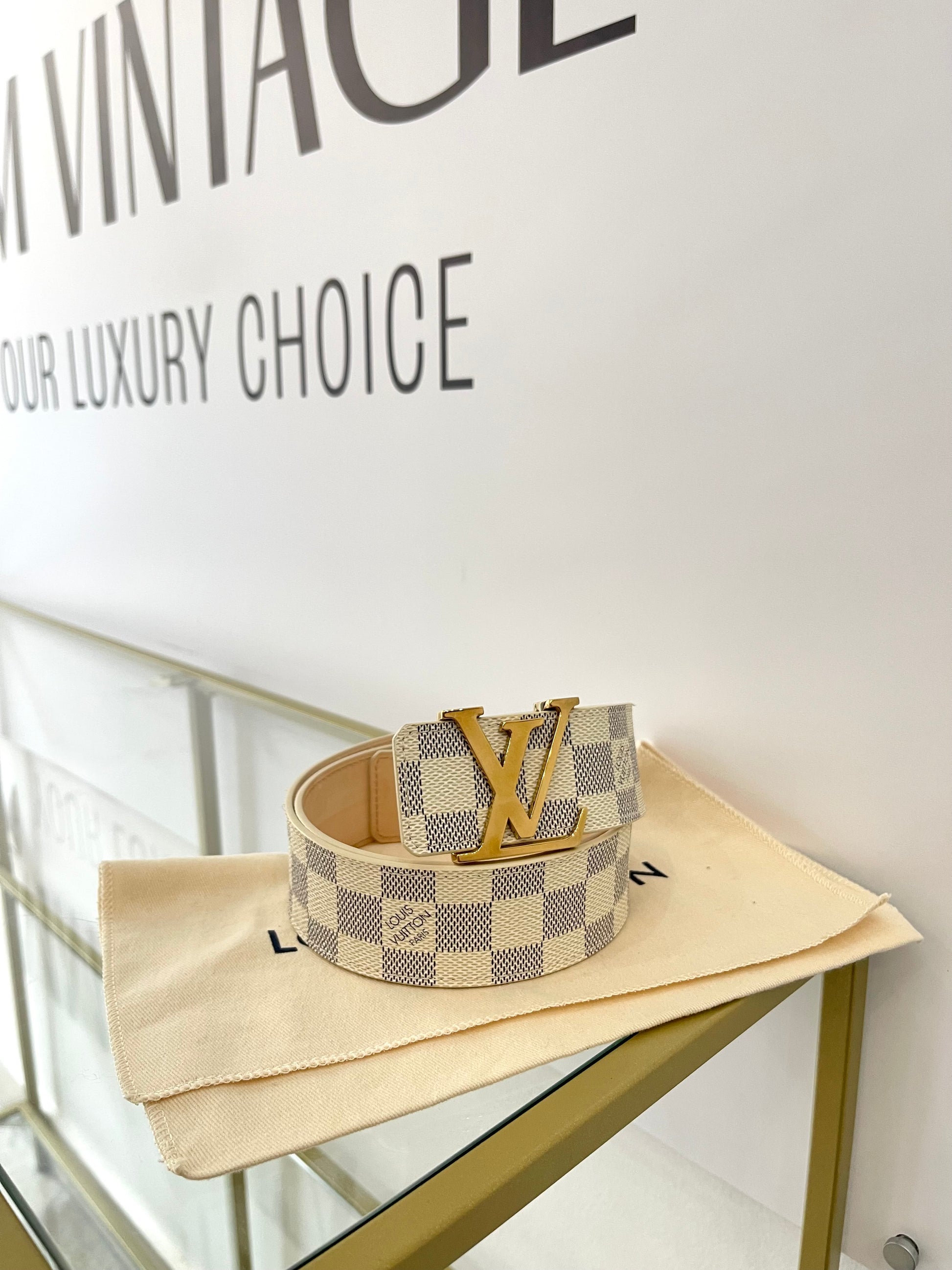 Cintura LV Initiales Damier Azur Louis Vuitton