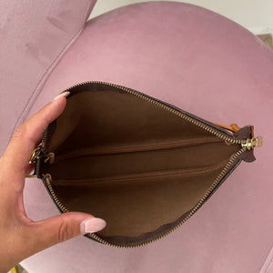 Pochette Accessoires Monogram Louis Vuitton