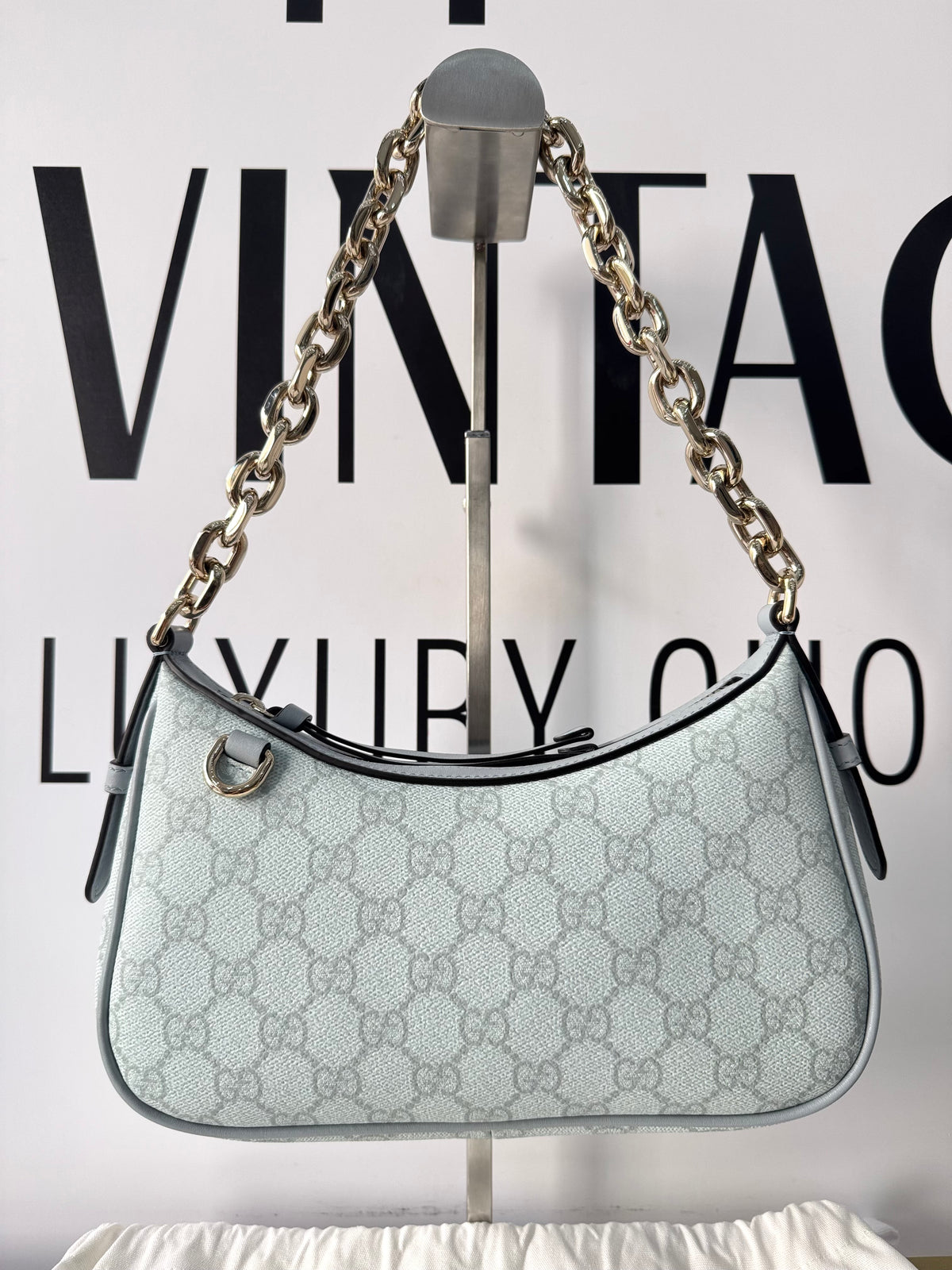 Borsa GG Emblem hw oro Gucci