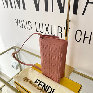 Wallet on Chain Baguette rosa Fendi