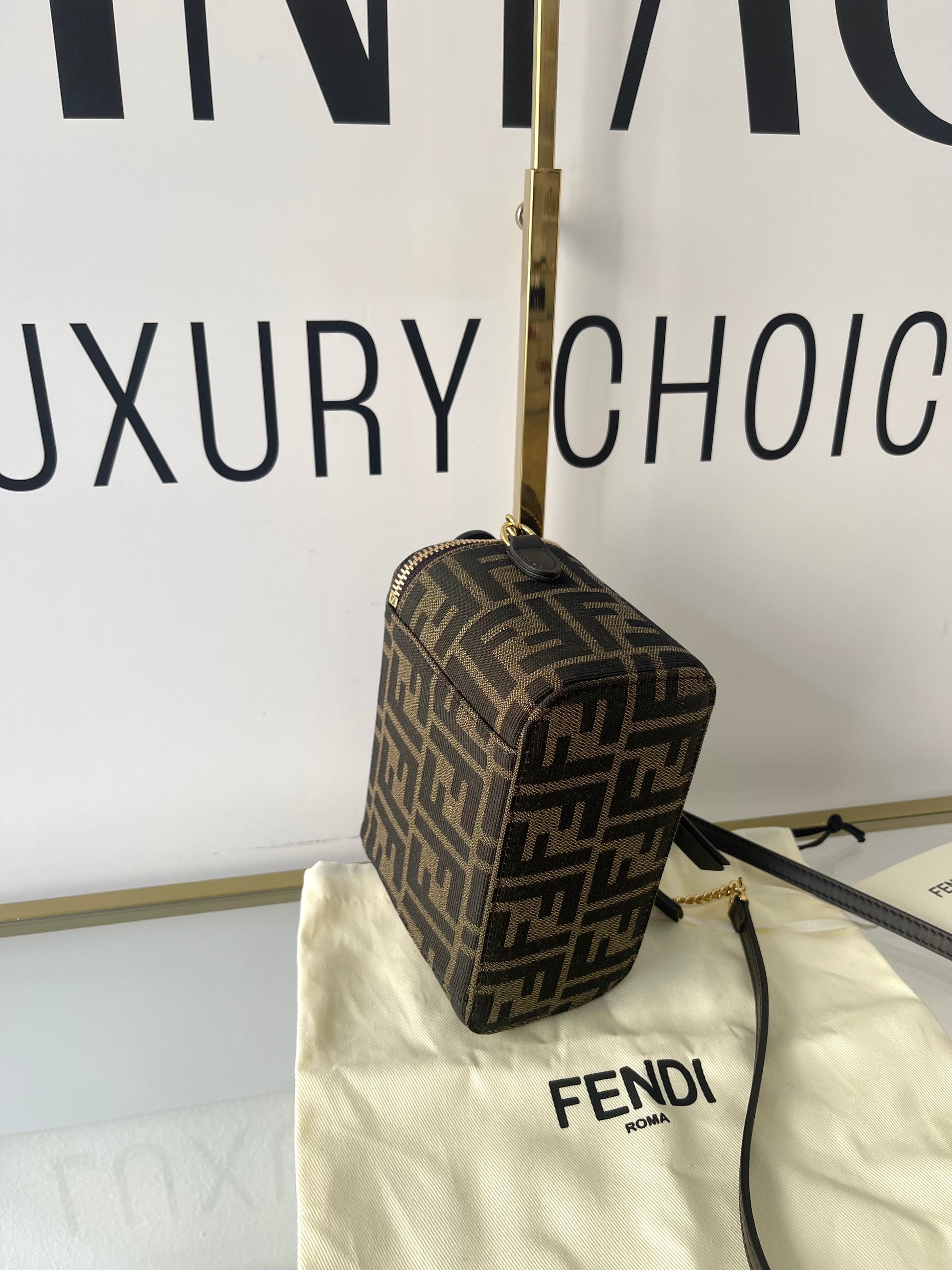 Borsa Vanity Fendi