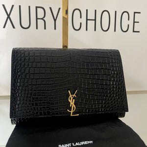 Wallet On Chain Cassandre Saint Laurent