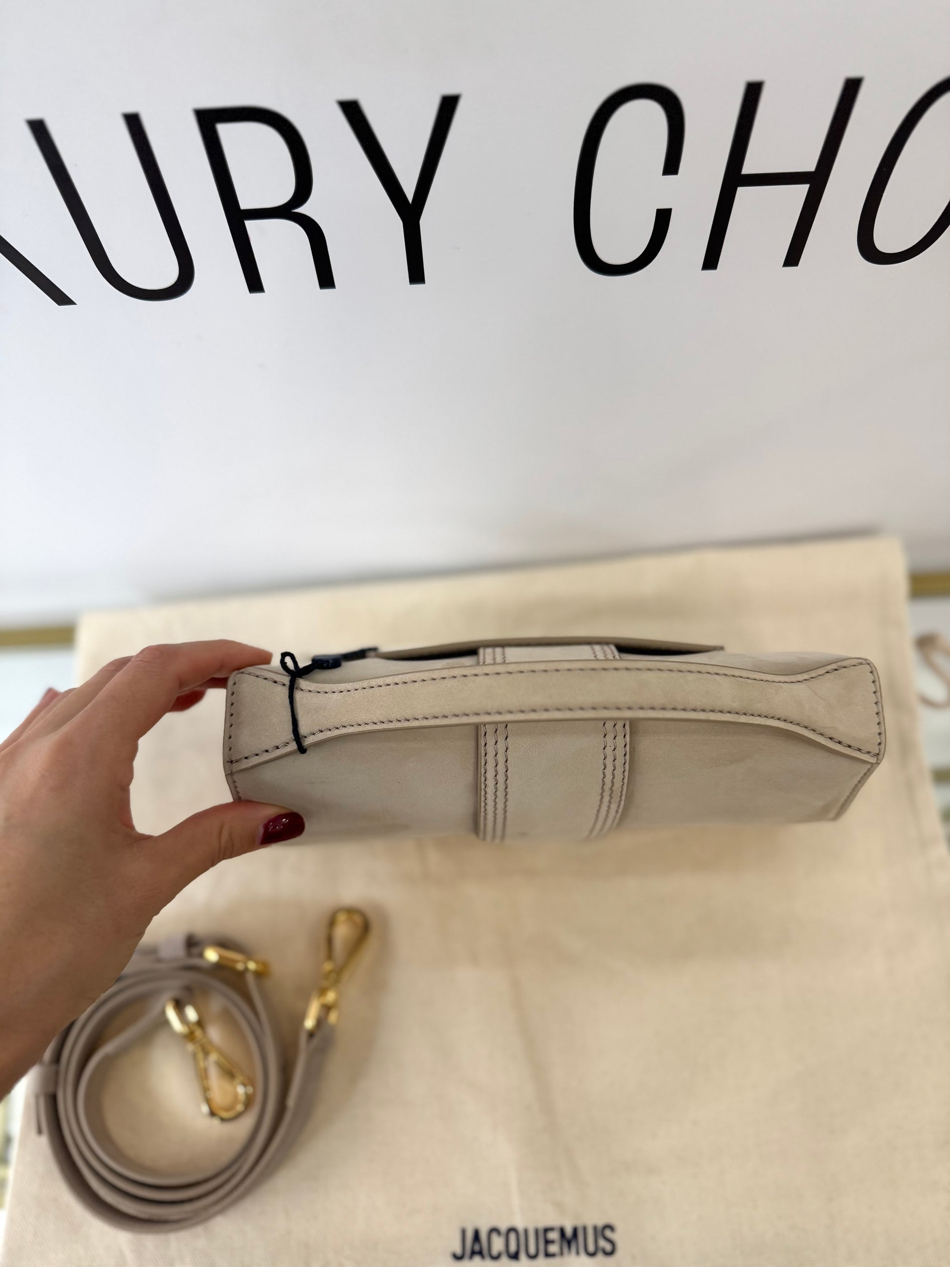 Borsa Le Grand Bambino in Nabuk Jacquemus