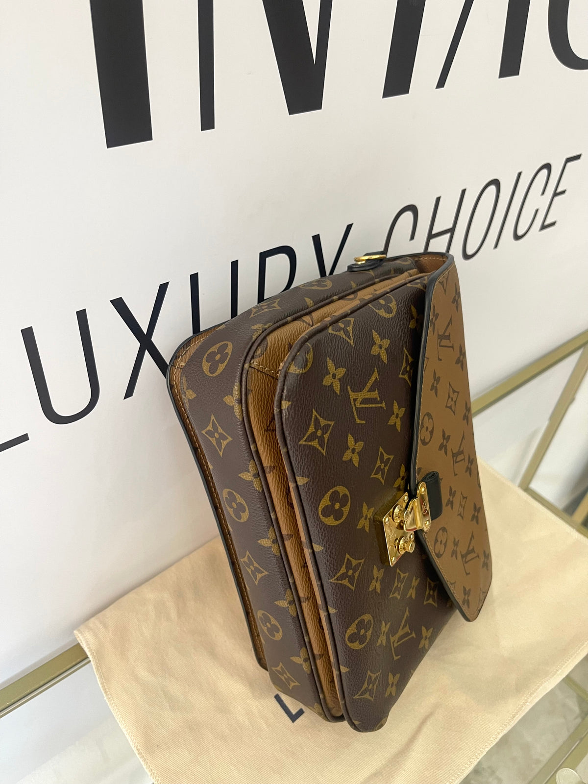 Borsa Métis Monogram Reverse Louis Vuitton