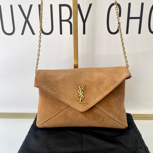 Pochette Cassandre in Suede Saint Laurent