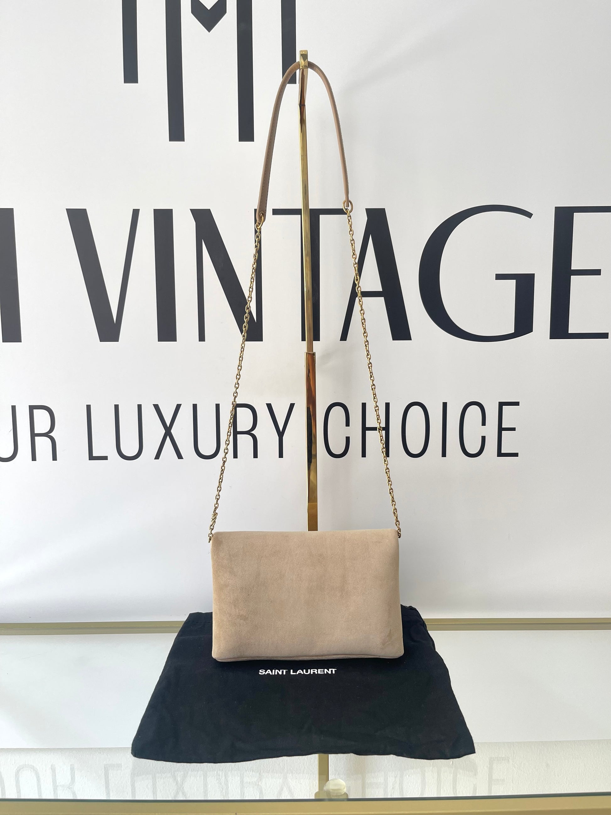 Pochette Cassandre in Suede Saint Laurent