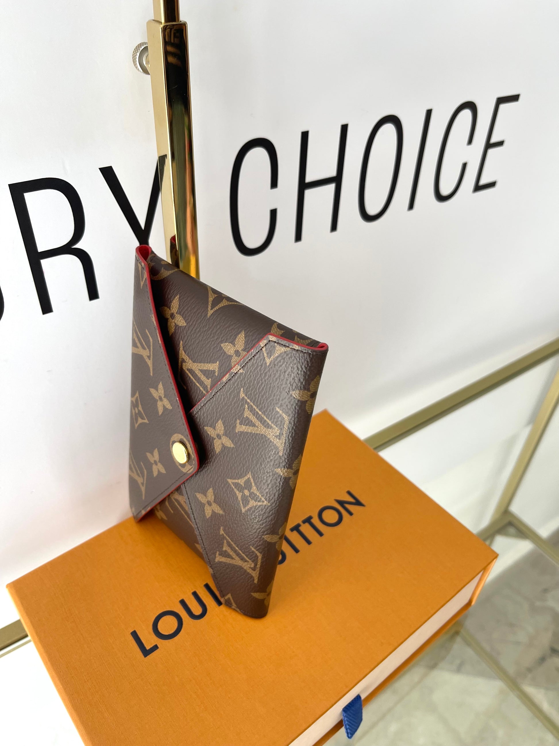 Pochette Kirigami Monogram Medium Louis Vuitton