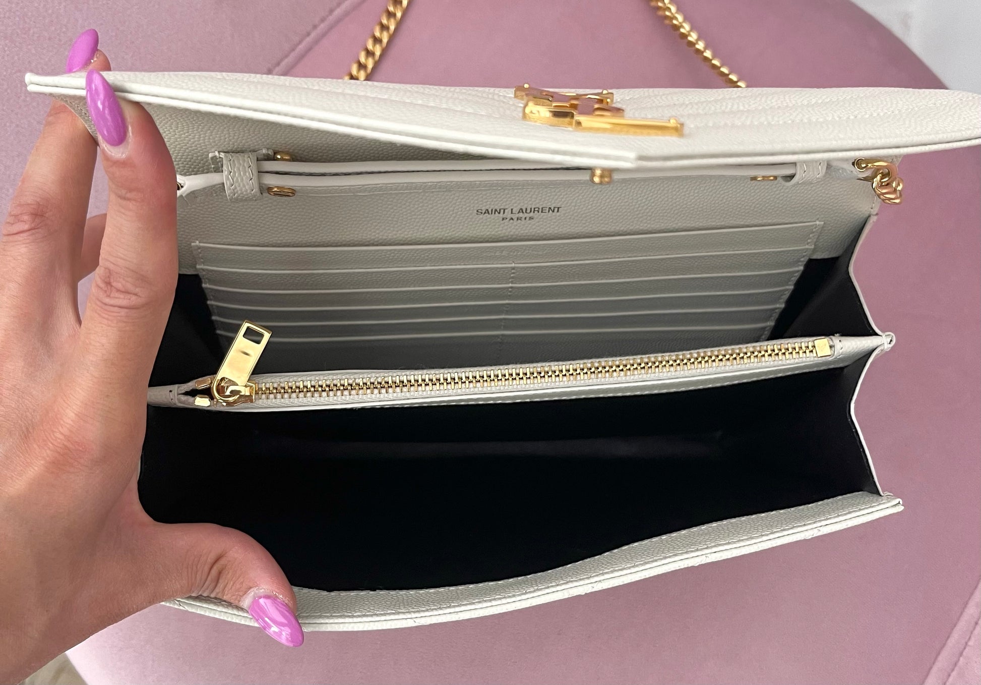 Wallet On Chain Cassandre Saint Laurent