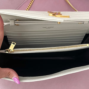 Wallet On Chain Cassandre Saint Laurent