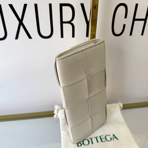 Portafoglio Cassette bianco Bottega Veneta