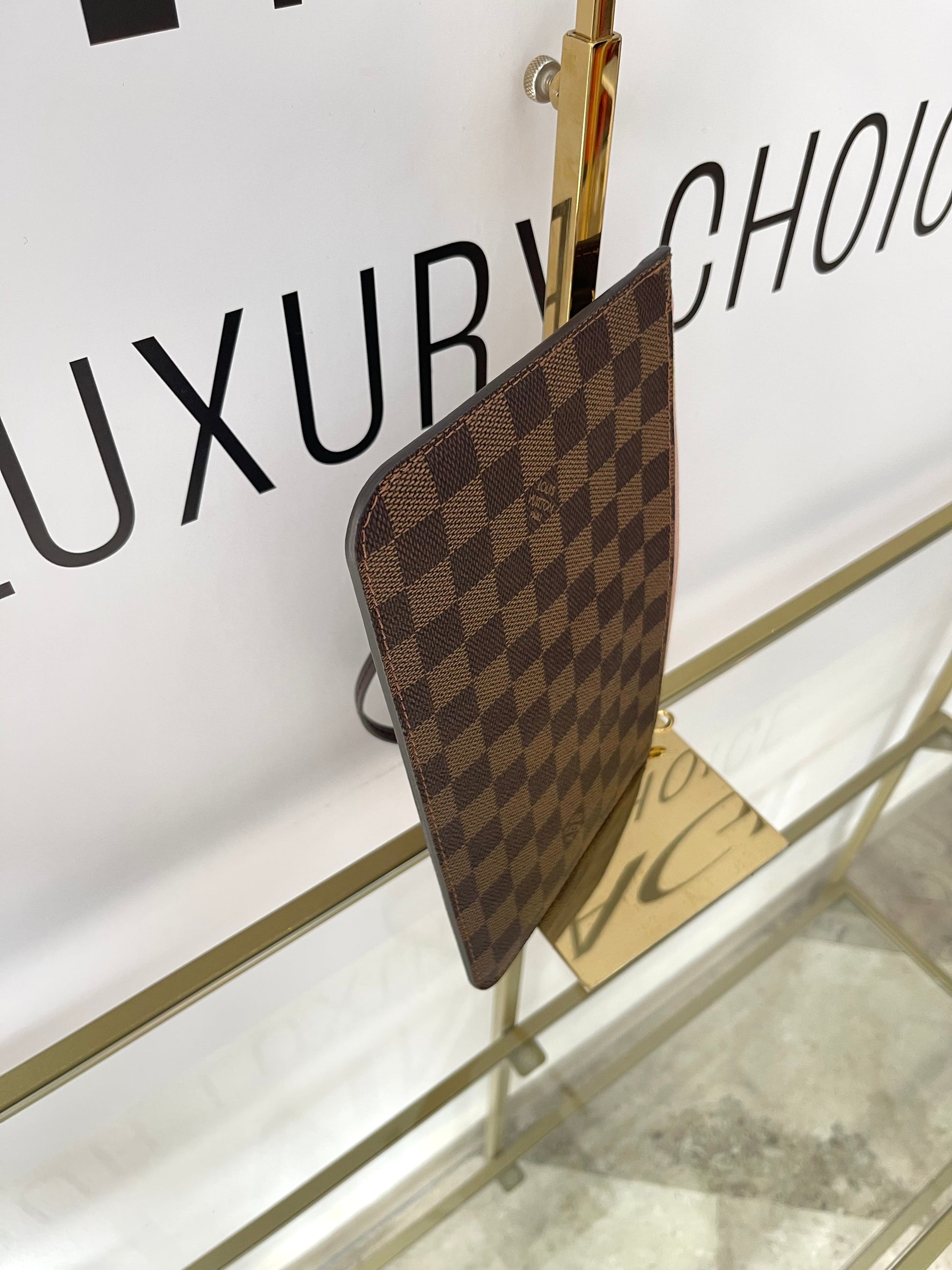 Pochette Damier Ebène Louis Vuitton