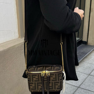 Borsa Vanity Fendi