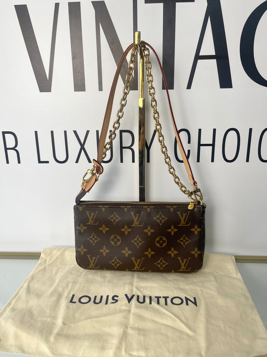 Pochette Accessoires Monogram Louis Vuitton