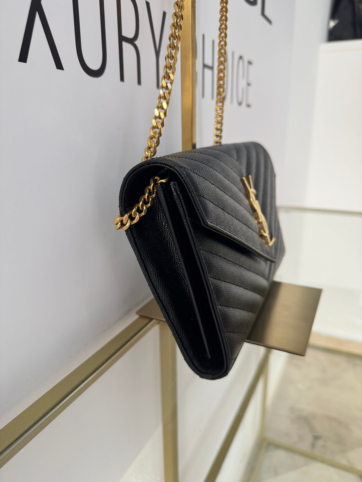 Wallet On Chain Cassandre Saint Laurent