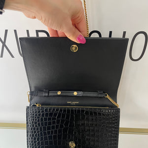 Wallet On Chain Cassandre Saint Laurent