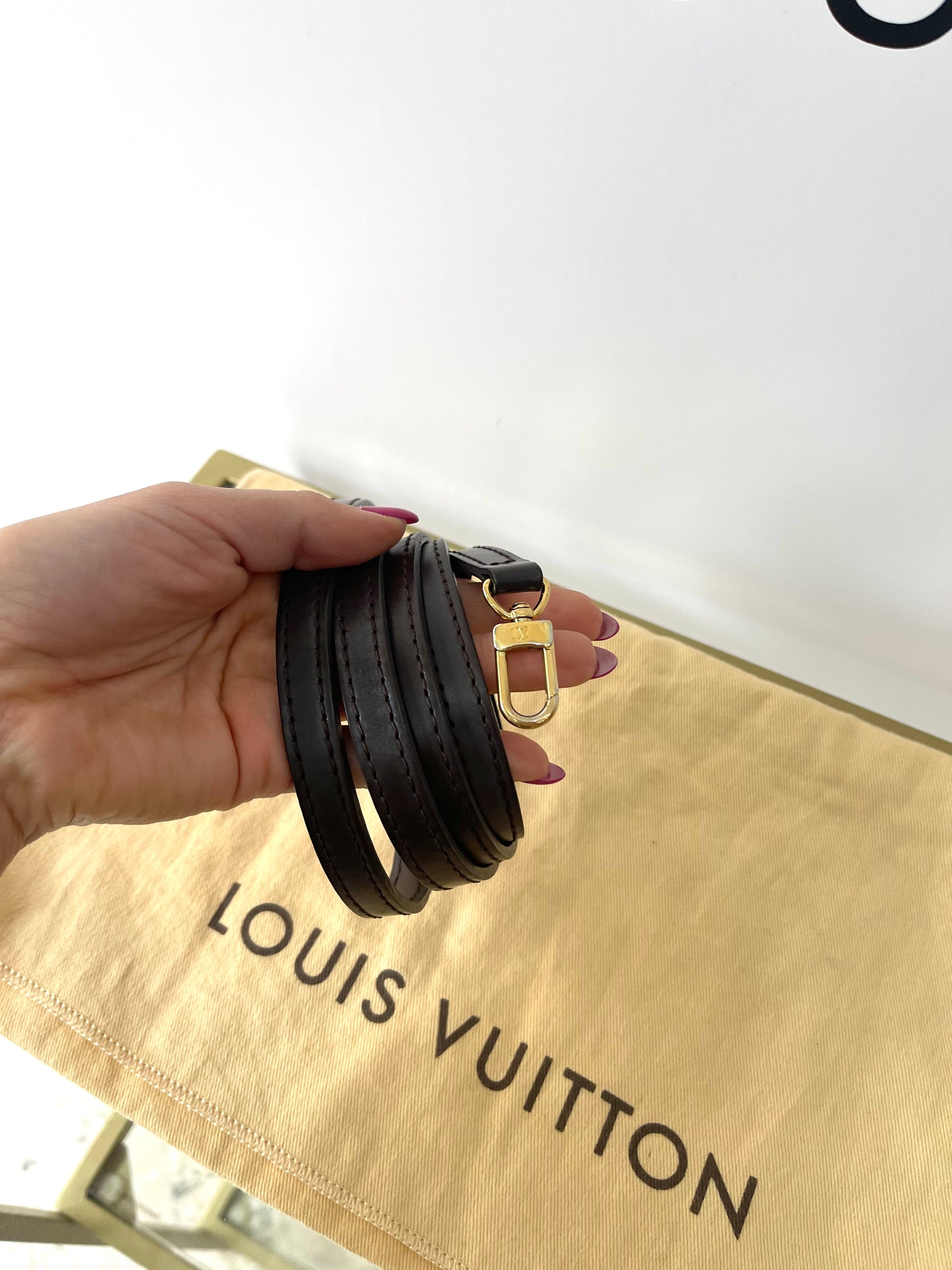 Borsa Eva Damier Ebène Louis Vuitton