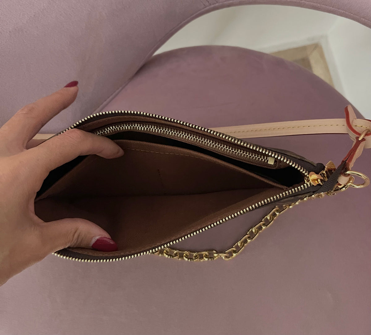 Pochette Accessoires Monogram Louis Vuitton