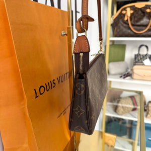 Pochette Accessoires Monogram Louis Vuitton