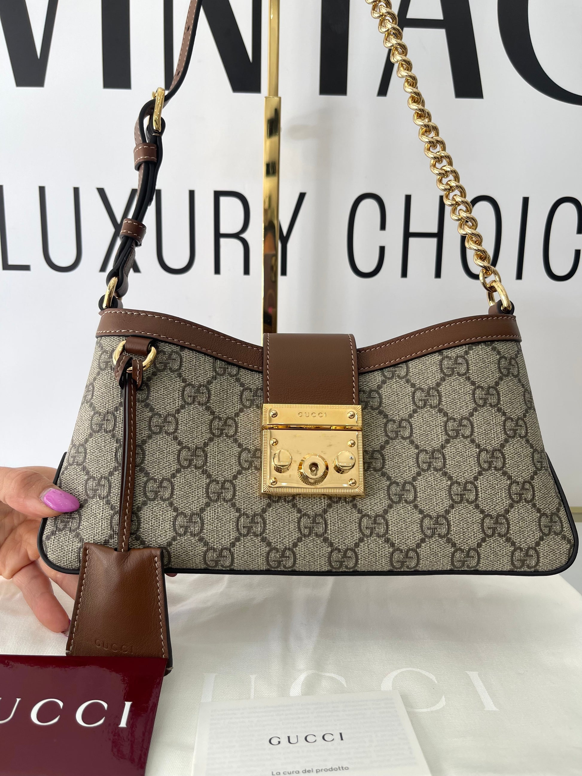 Borsa Padlock GG Supreme Gucci