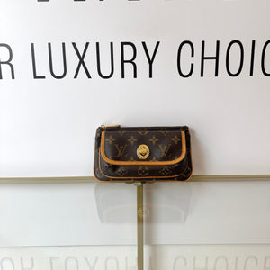 Pochette Tikal Monogram Louis Vuitton