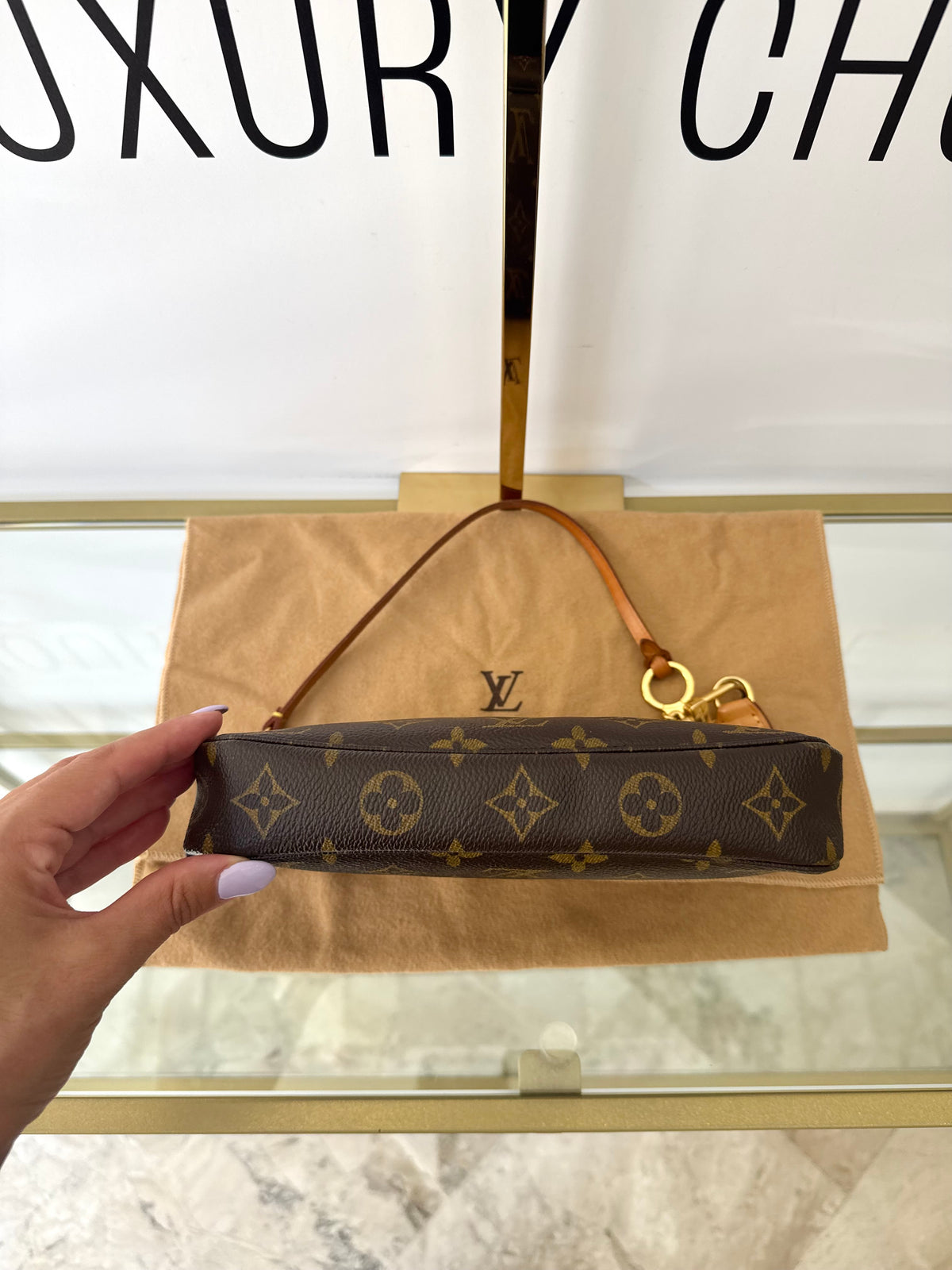 Pochette Accessoires Monogram Louis Vuitton