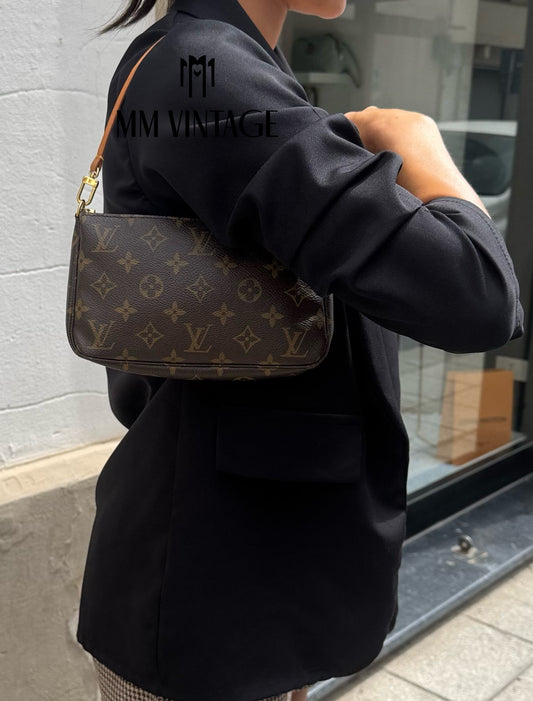 Pochette Accessoires Monogram Louis Vuitton