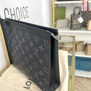 Pochette Voyage MM Monogram Eclipse Louis Vuitton