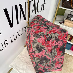 Borsa Shopping Camouflage GG Supreme Gucci