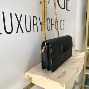 Wallet On Chain VLogo Signature Valentino Garavani