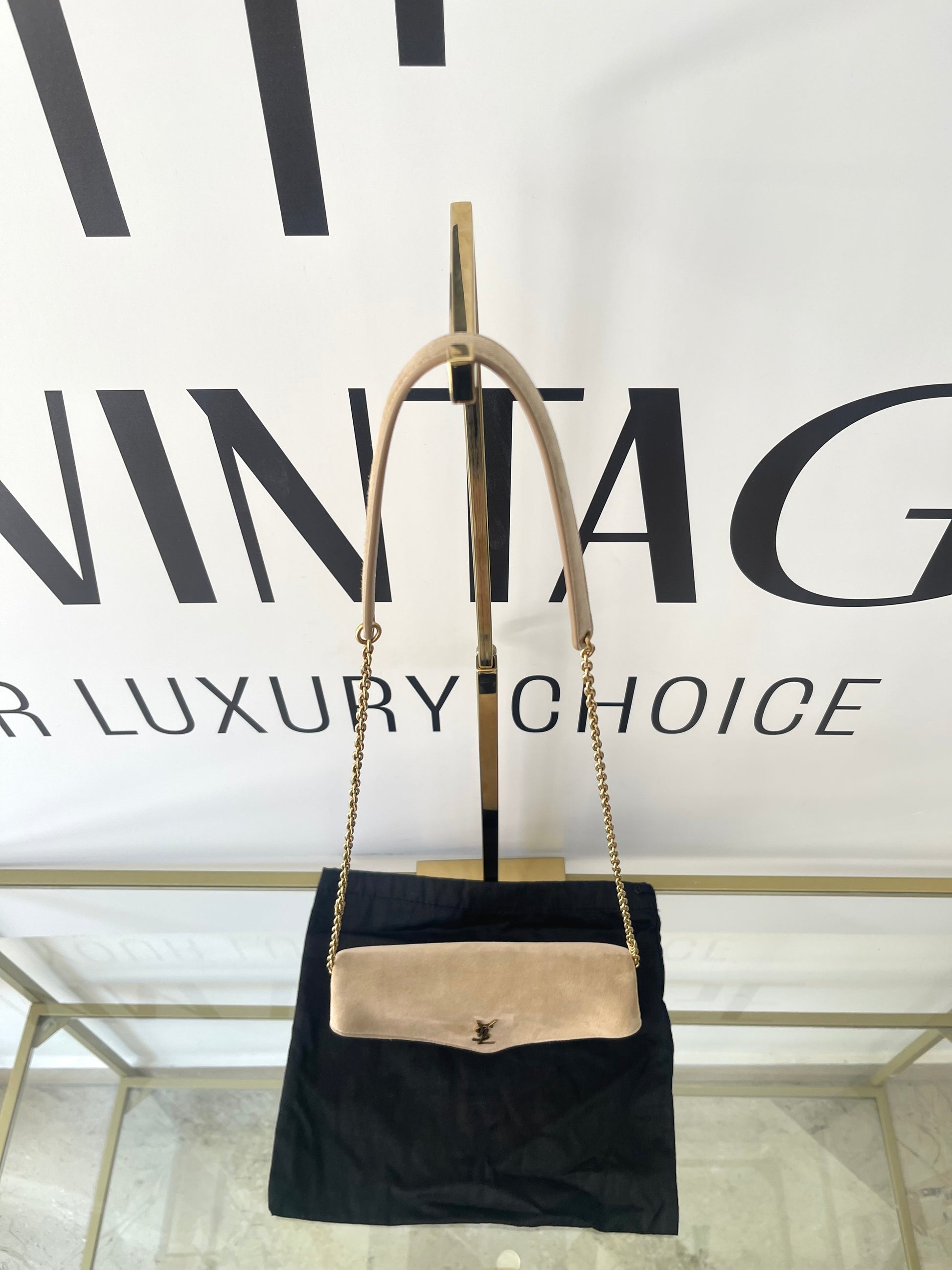 Pochette Cassandre in Suede Saint Laurent