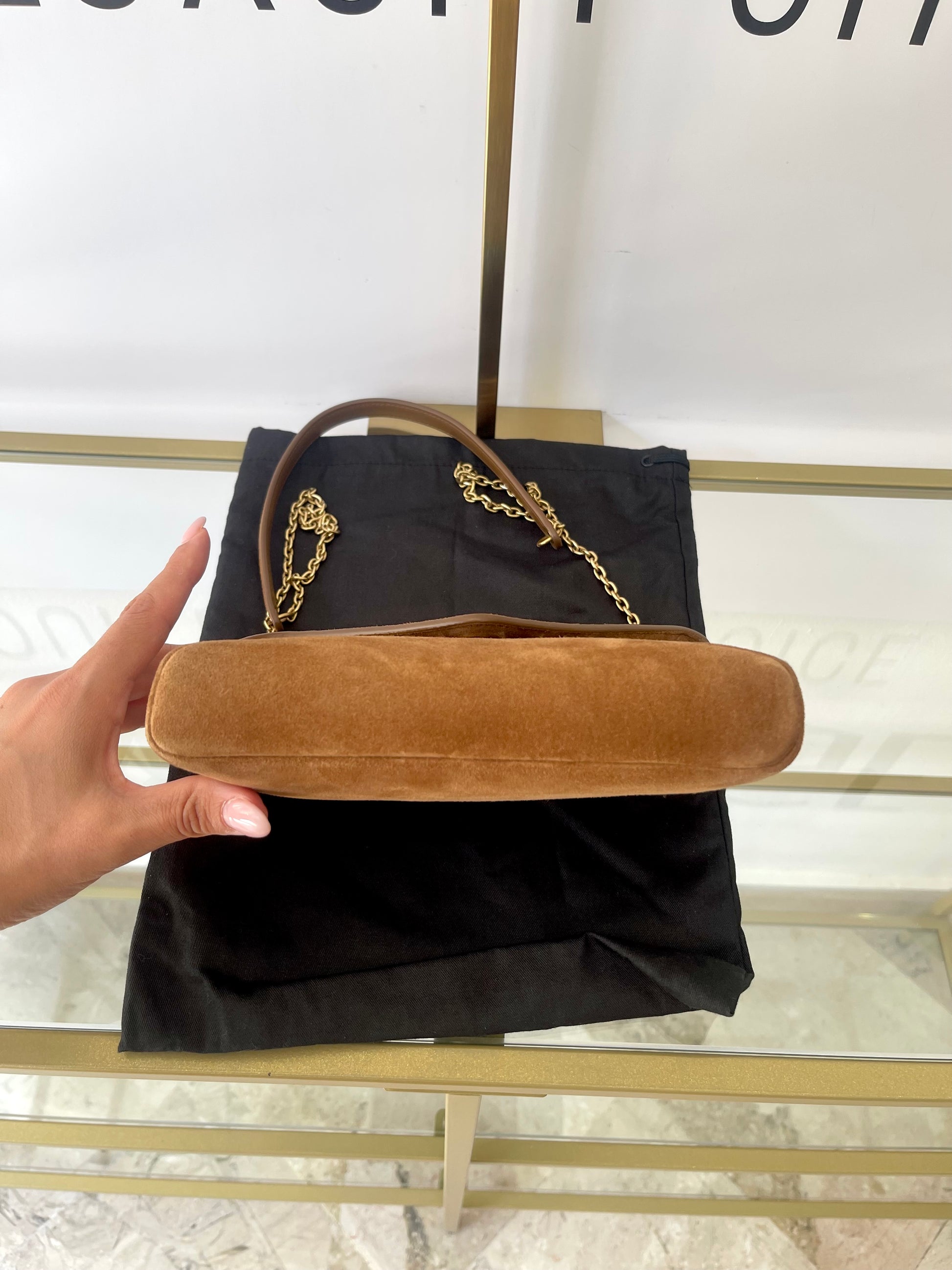 Pochette Cassandre in Suede Saint Laurent