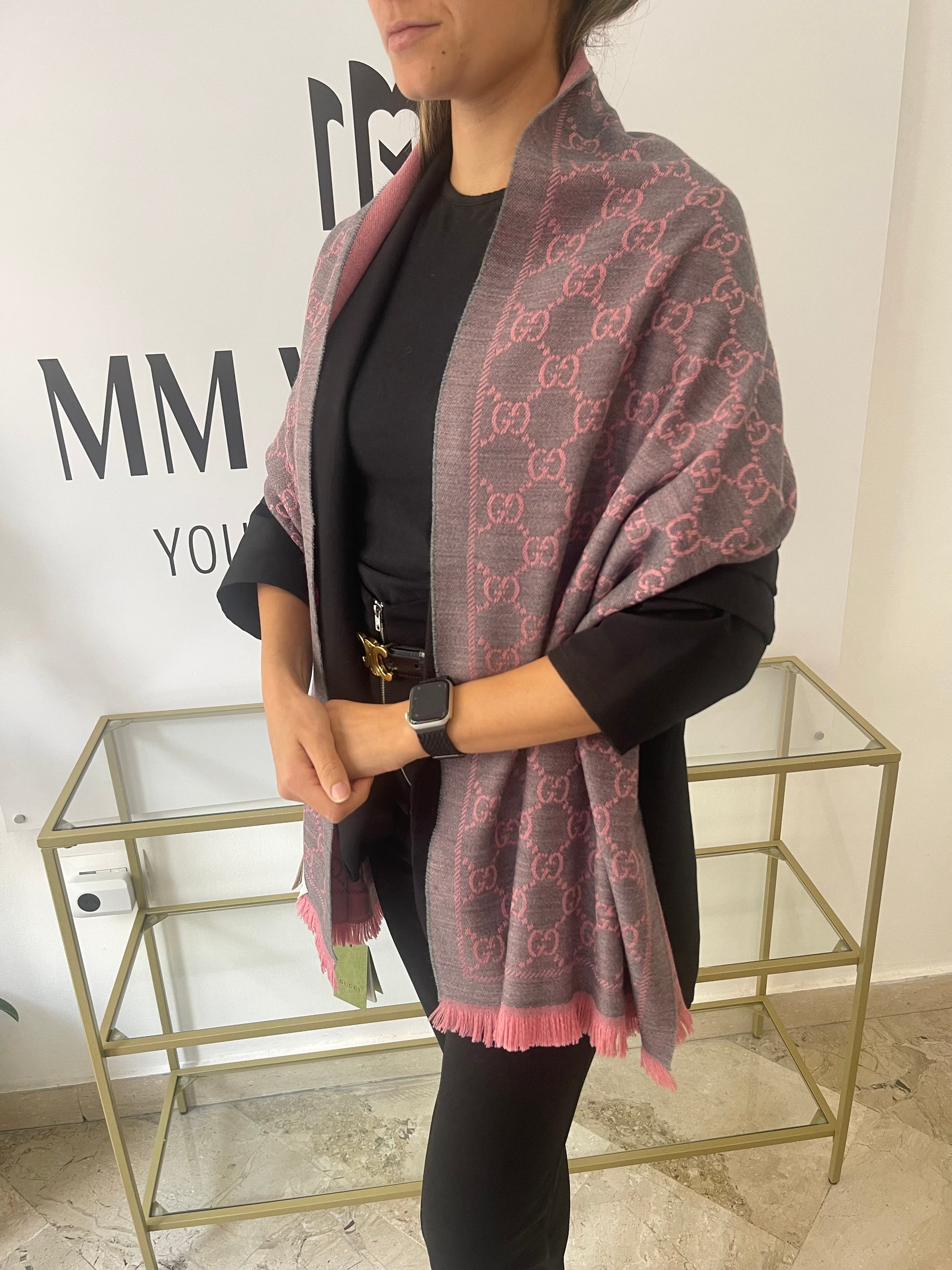 Sciarpa con motivo GG Jacquard rosa Gucci