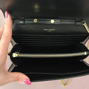 Wallet On Chain Cassandre Saint Laurent