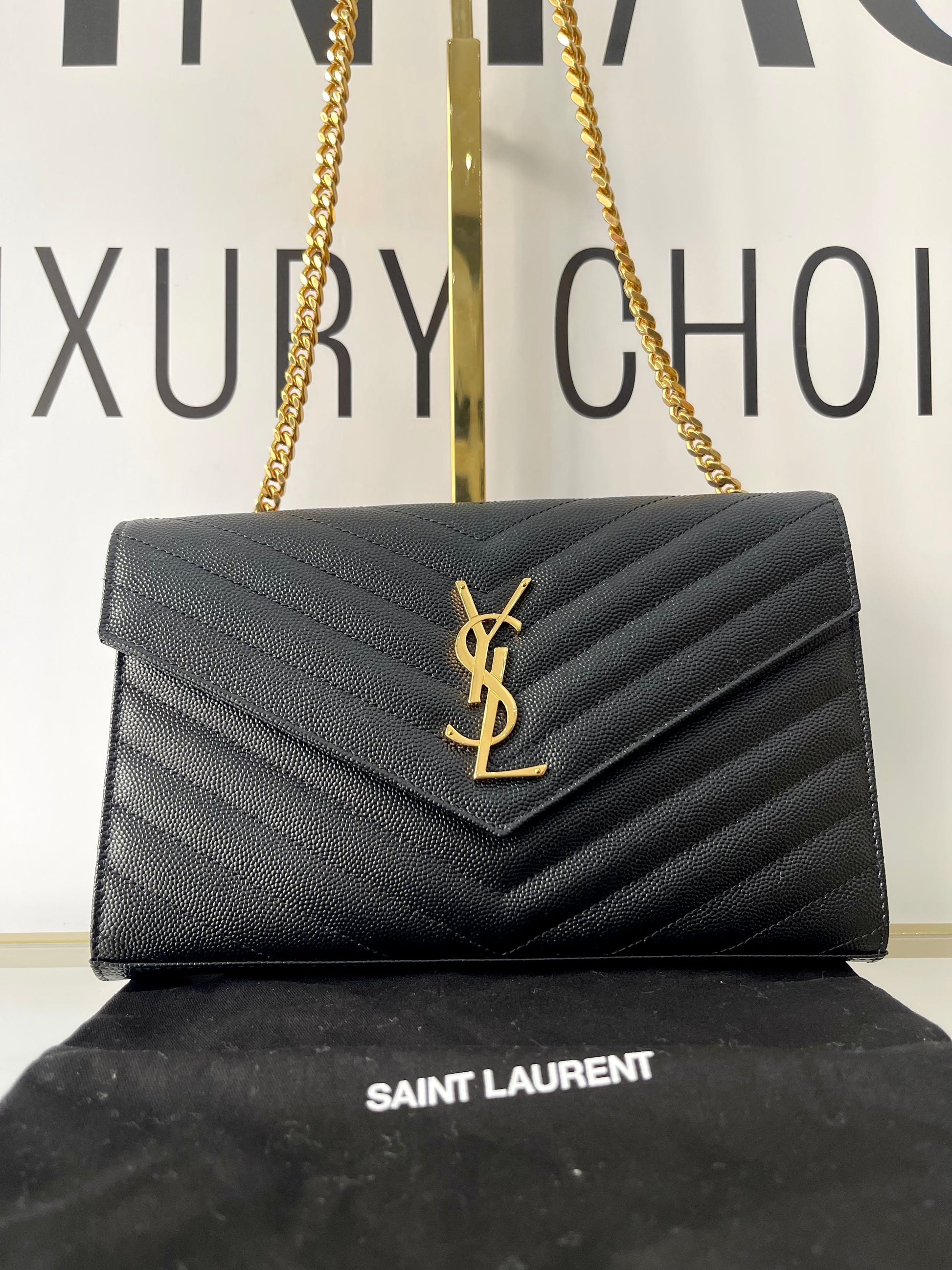 Wallet On Chain Cassandre Saint Laurent