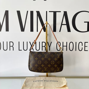 Pochette Accessoires Monogram Louis Vuitton