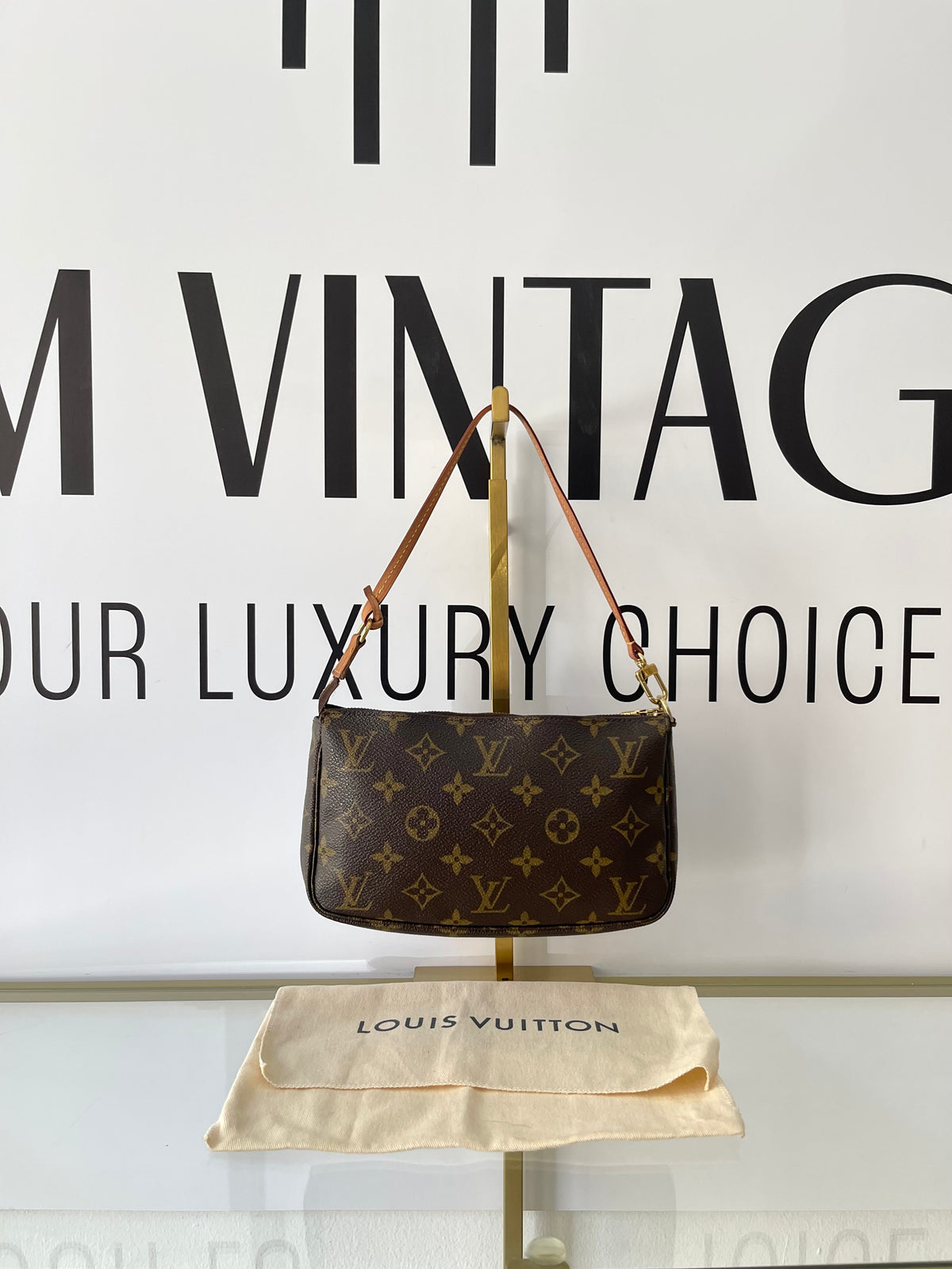 Pochette Accessoires Monogram Louis Vuitton