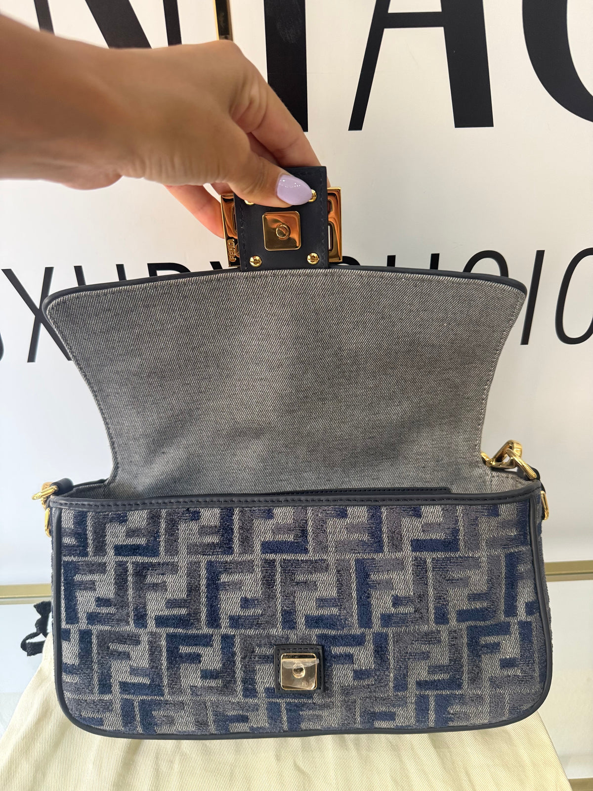 Borsa Baguette FF Fendi